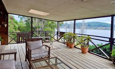 Hermosa Casa en Lago Vichuquén