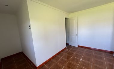 ARRIENDO CASA CON BELLO ENTORNO CAMPESTRE A 2 KM DE LOS ÁNGELES