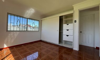 ARRIENDO CASA CON BELLO ENTORNO CAMPESTRE A 2 KM DE LOS ÁNGELES