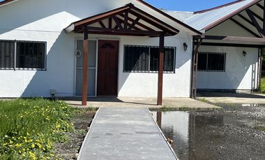 ARRIENDO CASA CON BELLO ENTORNO CAMPESTRE A 2 KM DE LOS ÁNGELES