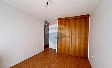 Acogedora casa de 2 pisos en Av. Argentina