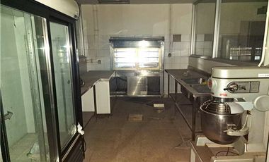 Local comercial, ideal para restaurante