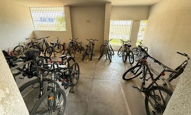 AMPLIO DEPARTAMENTO ESTUDIO