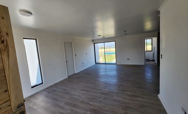 VENTA DE PARCELA CON CASA EN COINCO