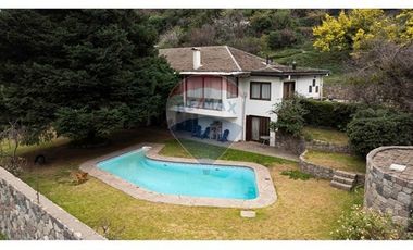 Gran casa amoblada a 8 minutos de Nido de Águilas