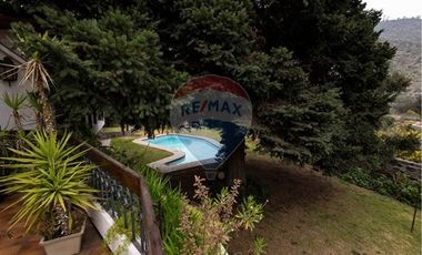 Gran casa amoblada a 8 minutos de Nido de Águilas