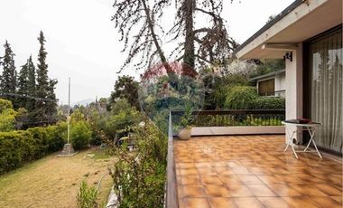 Gran casa amoblada a 8 minutos de Nido de Águilas