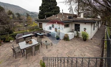 Gran casa amoblada a 8 minutos de Nido de Águilas