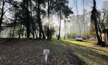 Venta: Sitio con río privado en lujoso condominio!!