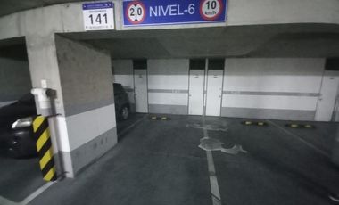 Increíble Oficina Full Equipado en Arriendo