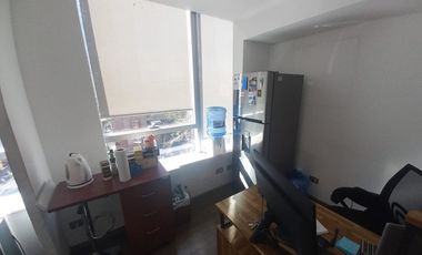 Increíble Oficina Full Equipado en Arriendo