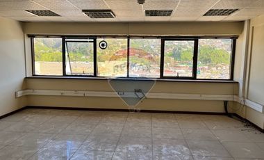 Piso Corporativo en Talcahuano, Frente a Puerto