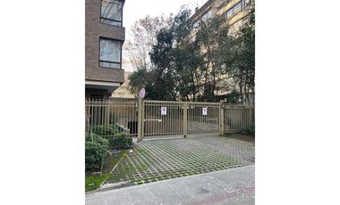 Venta Estacionamiento Ricardo Lyon, Providencia