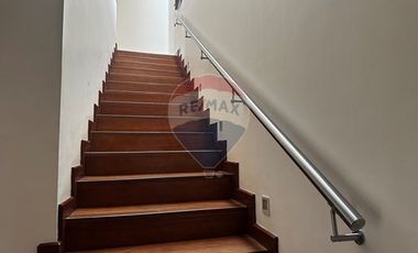 Moderna casa en Condominio Sector Los Trapences