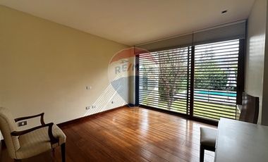 Moderna casa en Condominio Sector Los Trapences