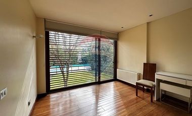 Moderna casa en Condominio Sector Los Trapences