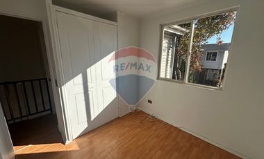 Impecable Casa en Condominio - Quilicura