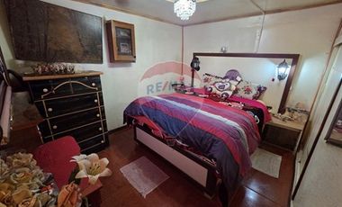 Gran casa Cerca a metro Las Mercedes - Pte Alto