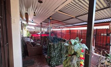 Gran casa Cerca a metro Las Mercedes - Pte Alto