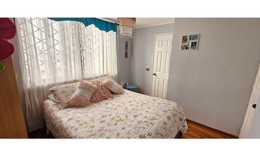 Hermosa y amplia casa en parque ingles