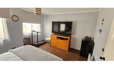 Hermosa y amplia casa en parque ingles