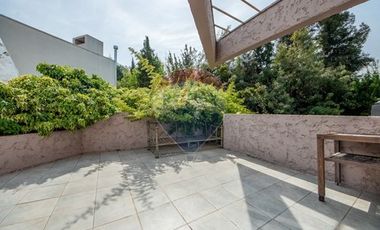 Casa Exclusiva en Lo Barnechea con Piscina