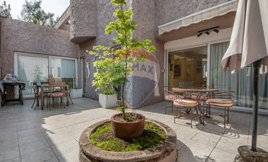 Casa Exclusiva en Lo Barnechea con Piscina