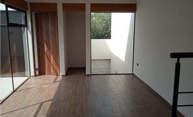 Cas en renta Paseos de Morillotla