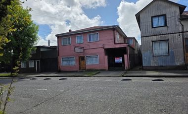 Se vende casona en centrico lugar valdiviano