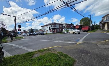 Se vende casona en centrico lugar valdiviano