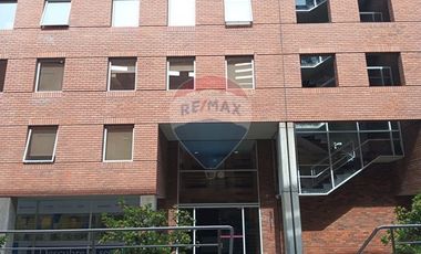 Oficina en venta Parque Arauco. Oportunidad
