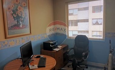 Oficina en venta Parque Arauco. Oportunidad