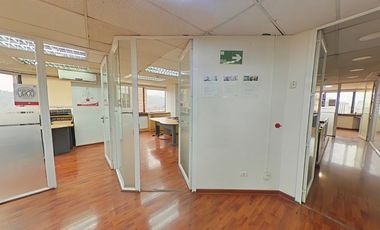 Oficinas pisos 13, 14 y 15 Metro Pedro de Valdivia