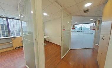 Oficinas pisos 13, 14 y 15 Metro Pedro de Valdivia