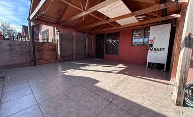 ¡Hogar Ideal en Buin, Espacio y Comodidad!