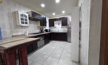 ¡Hogar Ideal en Buin, Espacio y Comodidad!