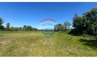 GRAN PARCELA EN LONGAVI