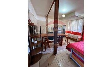 SE VENDE HOSTAL A  PASOS DE LA PLAYA BAHIA INGLESA