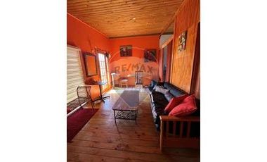 SE VENDE HOSTAL A  PASOS DE LA PLAYA BAHIA INGLESA