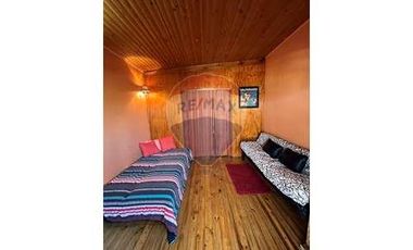 SE VENDE HOSTAL A  PASOS DE LA PLAYA BAHIA INGLESA