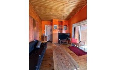 SE VENDE HOSTAL A  PASOS DE LA PLAYA BAHIA INGLESA