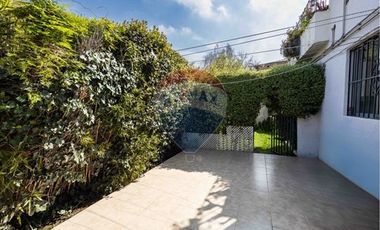 CASA SECTOR COLEGIO SAN IGNACIO/ SAN GABRIEL