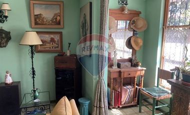 COMERCIAL - Macul. Villa Santa Carolina!!