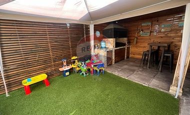 Casa Bosques Andinos 4D + 3B + Piscina + Quincho