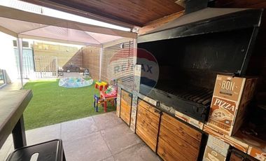 Casa Bosques Andinos 4D + 3B + Piscina + Quincho