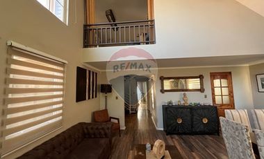 Casa Bosques Andinos 4D + 3B + Piscina + Quincho