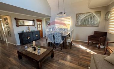 Casa Bosques Andinos 4D + 3B + Piscina + Quincho