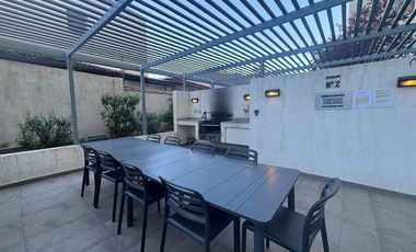 ¡Exclusivo depto. en San Miguel, 2D+2B y terraza!