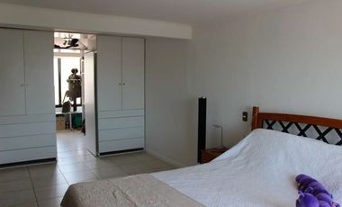 AMPLIA CASA EN JARDINES DEL SUR