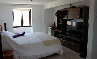 AMPLIA CASA EN JARDINES DEL SUR